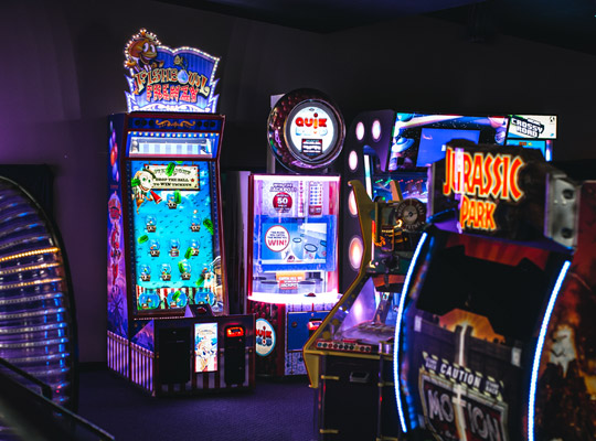 group shot of arcade machines